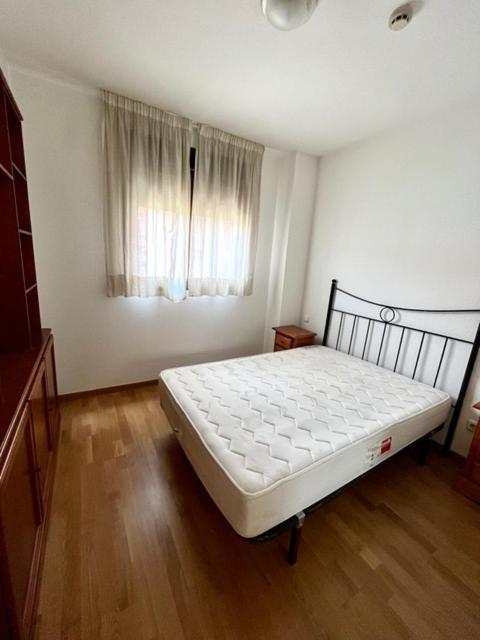 Completo Tranquilo 2 Cerca Del Estadio Metropolitano De Ifema Recinto Ferial Y Del Aeropuerto De Apartamento Madrid